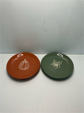 Lot de 4 assiettes (2 vertes et 2 oranges) 8,5 po