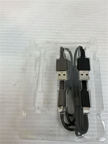 2 Câbles Lightning 3 pi