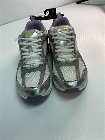 Souliers sport gris mauve femme Avia 9