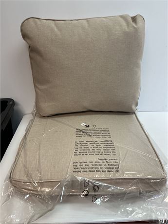 Coussin chaise ext. beige (bas 2P x 2P et bas 1P x 1)