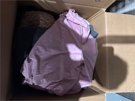 Lot mix de 22 vêtements MIX femmes d'hiver TARGET