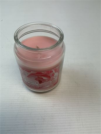 Bougie parfumée Roses 18 oz longue durée