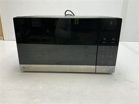 Micro-ondes LG 1000 W