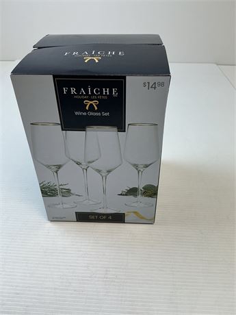 Ensemble de 4 verres à vin