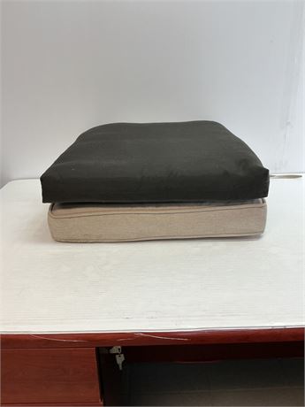 Coussin de chaise extérieur noir/beige