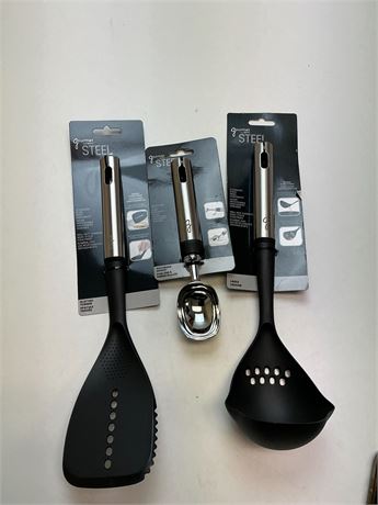 Ensemble louche acier spatule ajourée et cuillère à crème glacée
