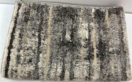 Tapis 45 x 31 po