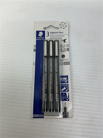 Stylos Staedtler pigment liner 3 formats