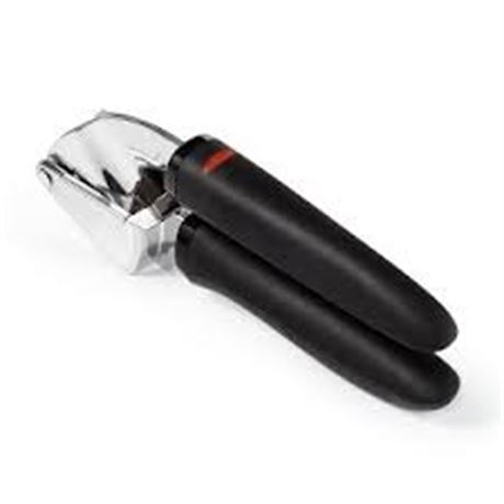 OXO — Presse-ail Softworks en acier chromé et plastique