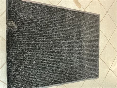 Tapis intérieur/extérieur noir 4 x 3 pi