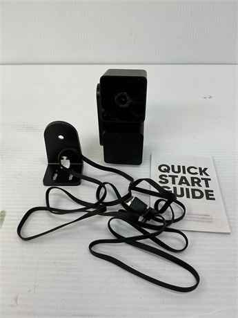 Caméra Wyze avec câble et support