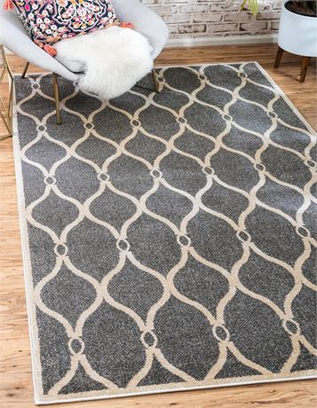 Tapis géométrique Trellis gris 24 x 36 po
