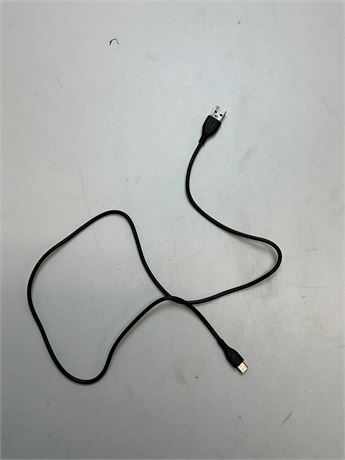 Câble de recharge USB-C 2,75 pi