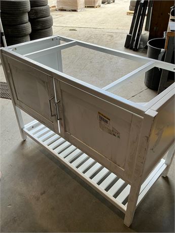 Meuble blanc 48 x 21 x 35 po
