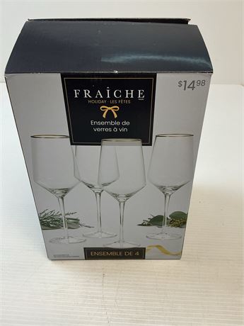 Ensemble de 4 verres à vin