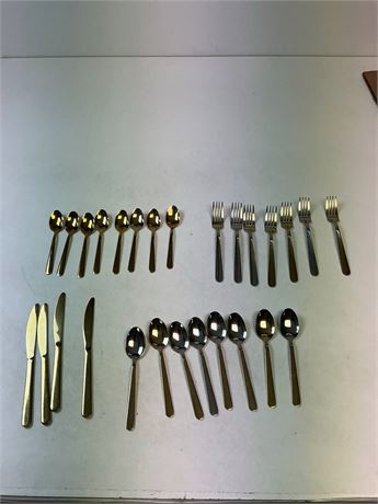 Ensemble de couverts en acier inox 30 pièces