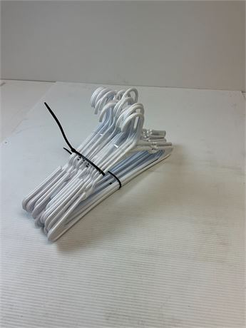 Cintres en plastique blanc – lot de 20