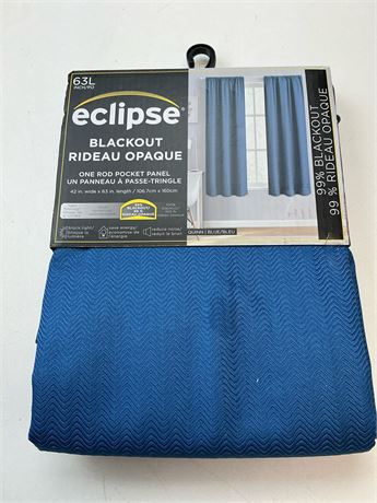 1 Panneau rideau Eclipse à passe-tringle