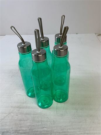 Bouteilles d’eau inox vertes 20 oz avec dragonne lot de 5