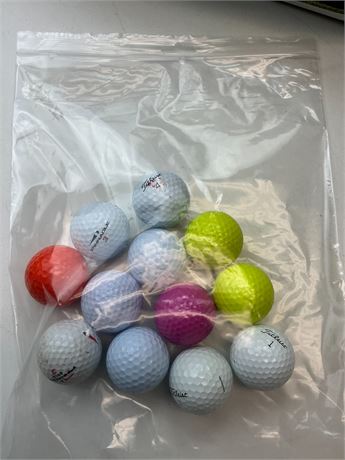 Lot de 12 balles de golf recyclées