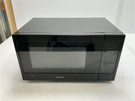 VOIR PHOTOS - Micro-ondes Kenmore 1000 W