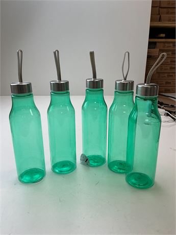Lot de 5 bouteilles d’eau
