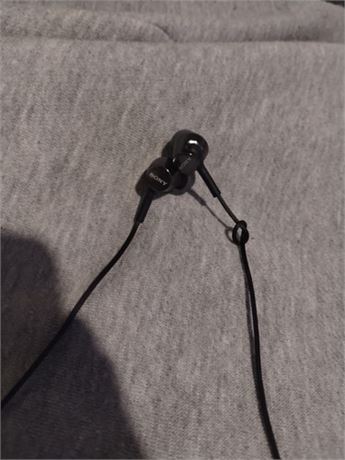 Écouteurs intra-auriculaires Sony avec micro et télécommande
