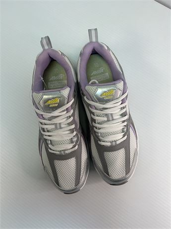 Souliers sport gris mauve blanc femme Avia 10