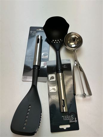 Lot d’ustensiles de cuisine assortis