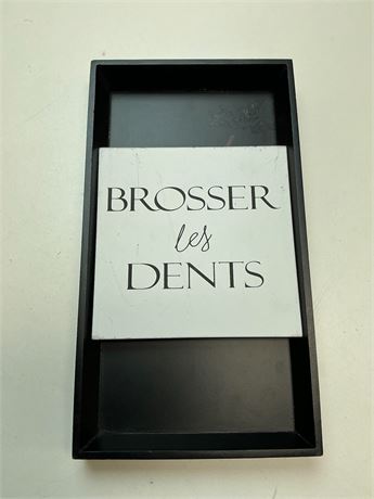 Cadre salle de bain brosse à dents