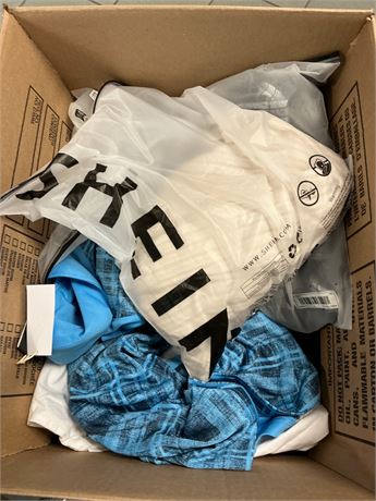 Boîte mystère vêtements hommes et femmes lot de 10