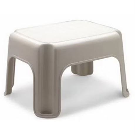 Marchepied Rubbermaid FG420087BISQU 9,5 po 1 marche léger antidérapant