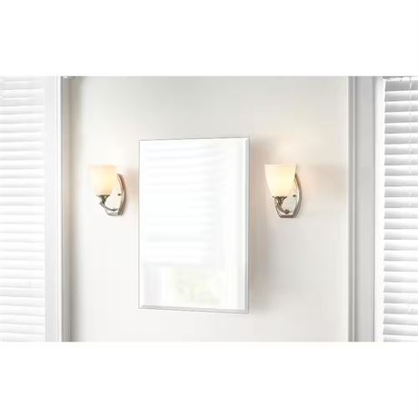 MIROIR MANQUANT - Armoire pharmacie Glacier Bay 16 x 26 po