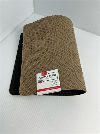 Tapis de sol Stepguard 18 x 30 po