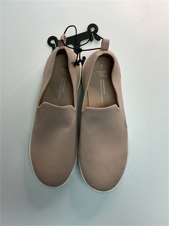 Souliers rose beige femme Time and Tru 7
