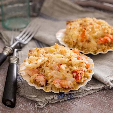 Macaroni au fromage au homard en demi-coquille
