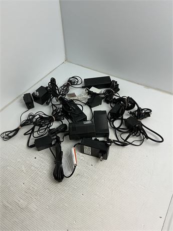 Bloc alimentation assorti (12 pcs)