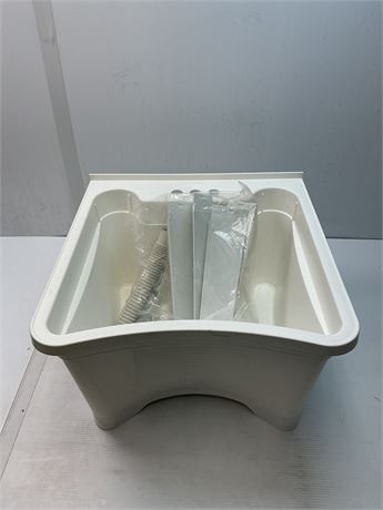 Évier utilitaire avec kit installation