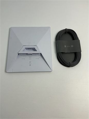 Antenne et câble Starlink