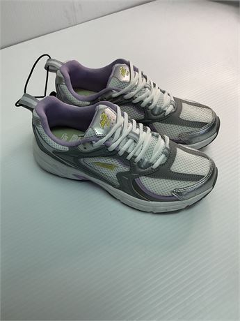 Souliers sport gris mauve femme Avia 8