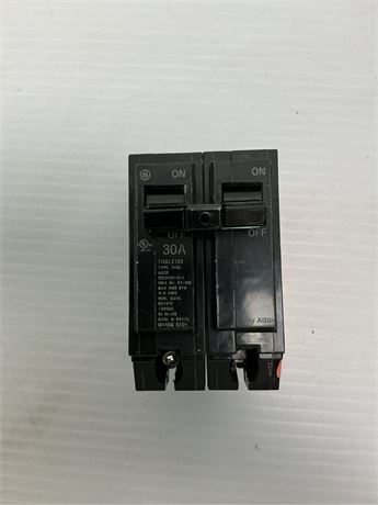 Disjoncteur bipolaire standard GE Q-Line 30A