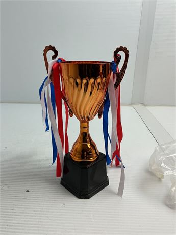 Trophée or 24 cm