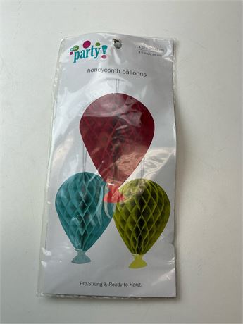 Décorations en papier alvéolé