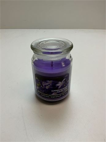 Bougie en pot Maison Concepts 18 oz avec couvercle embossé