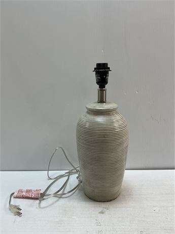 Lampe Dogguan Jinxi Home Decor Co. Ltd